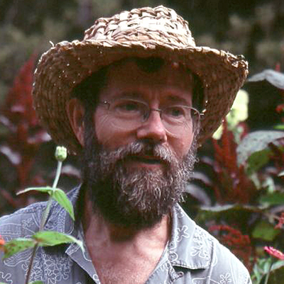 Elliott Celebrates Nature Through His Stories