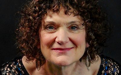 Regi Carpenter Tells Stories of Personal Growth